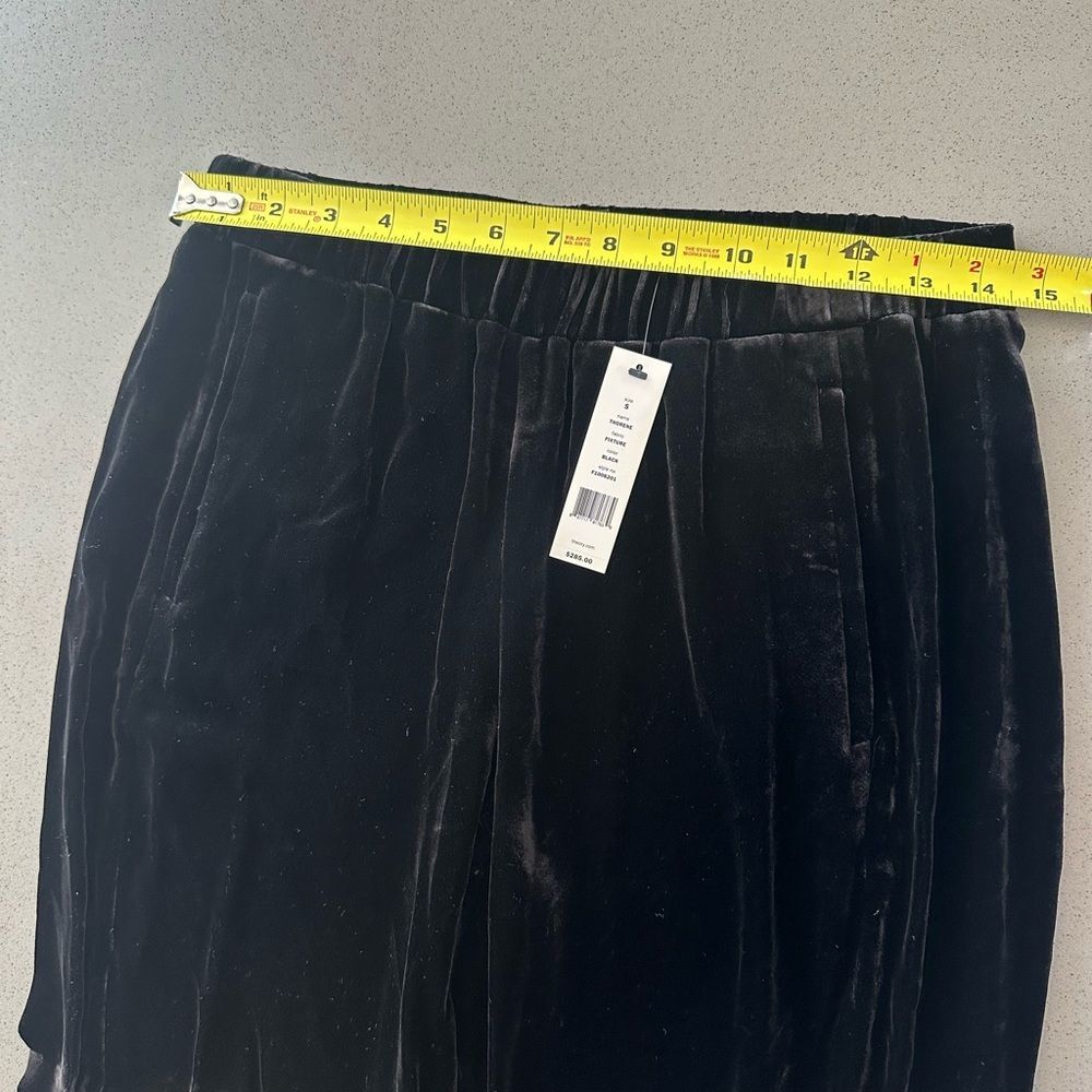 BRAND NEW with TAG! Theory velvet black pants Thorene size small - Picture 4 of 10